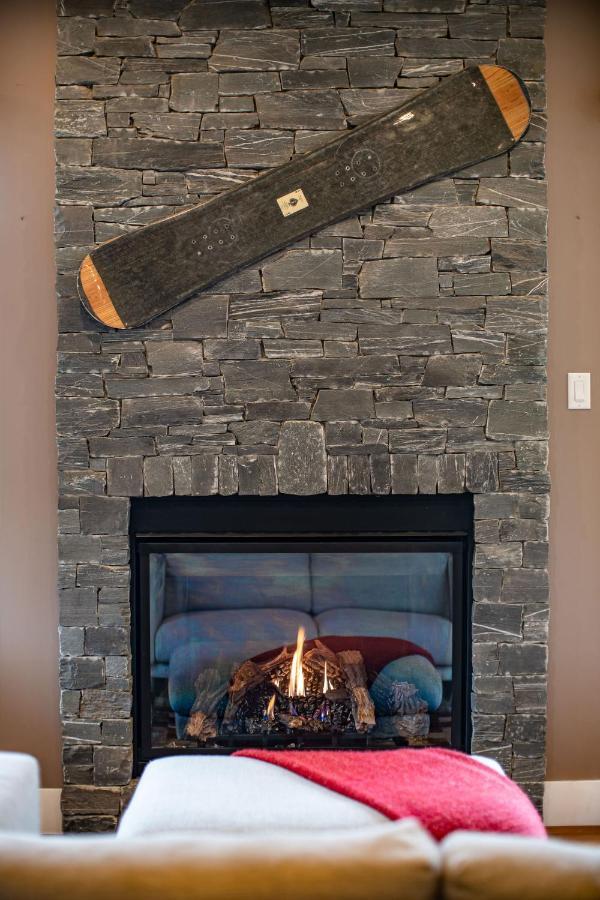 Aspen Lodge By Revelstoke Vacations Buitenkant foto