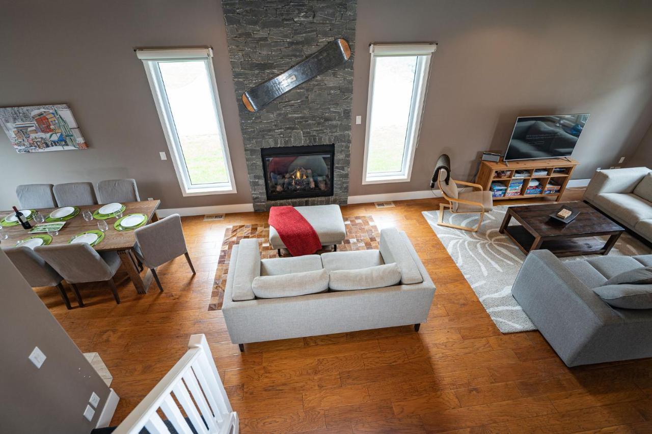 Aspen Lodge By Revelstoke Vacations Buitenkant foto